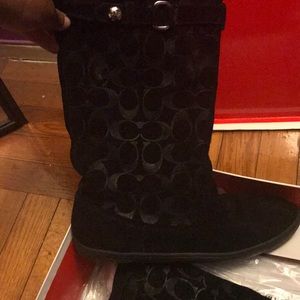 Coach- winter boots